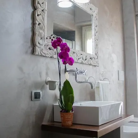 La Casa Di Adele Oda ve Kahvaltı Cagliari