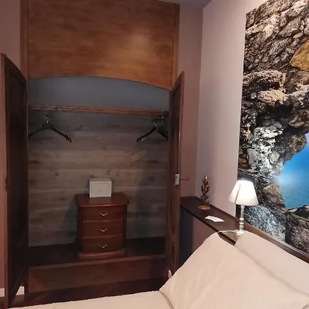 Oda ve Kahvaltı La Casa Di Adele 4*