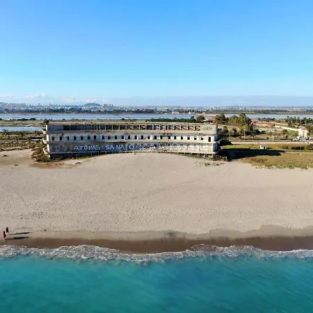 La Casa Di Adele 4* カリアリ