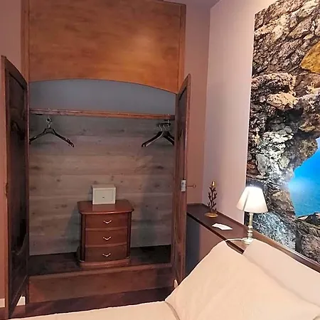 فندق مبيت وإفطار La Casa Di Adele 4*