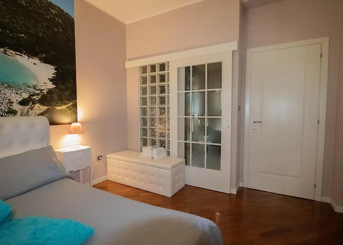 לינה וארוחת בוקר La Casa Di Adele קליארי